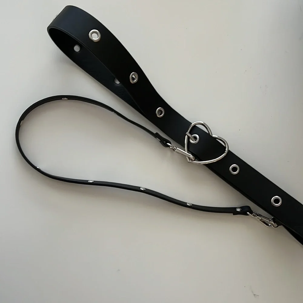 Hot Topic belt - Picture 4 of 4